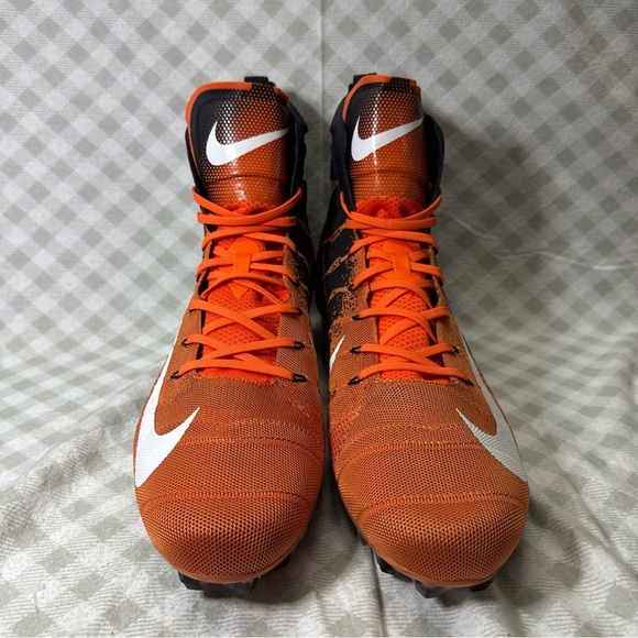 Nike Vapor Untouchable 3 Elite Black Orange Football Cleat A03006-081 Sz 16 - Picture 2 of 6